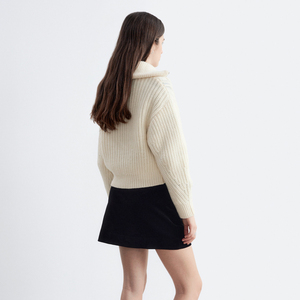 เสื้อคาร์ดิแกนผู้หญิงแบบซิป ผ้าถักลายเคเบิ้ล คอปกพับ แขนยาว หนา - Product Image 4