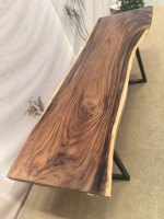 Prix d'usine Plateau de table en bois massif à bord naturel, Dalle de bois pour comptoirs et plans de travail, Plateau de table de bureau et de salle à manger en bois