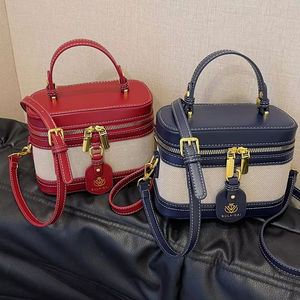 Sac fourre-tout spacieux en cuir PU, dernier design, pour femme, sac à main tendance avec bandoulière unique, fermeture éclair, doublure en polyester portable - Product Image 2