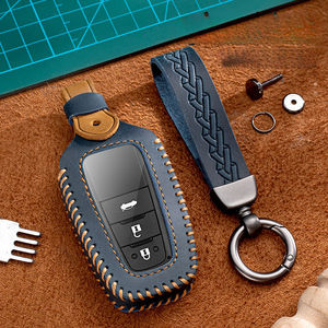 Funda de Cuero Genuino para Llave de Coche Toyota Camry RAV4 Highlander Avalon 2024 Corolla GT86 Altis Land Cruiser Hilux - Product Image 3
