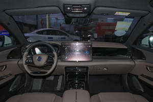 <span class=keywords><strong>BYD</strong></span> <span class=keywords><strong>Han</strong></span> DM 2020 d'occasion, transmission intégrale, performance PHEV, NEDC<100km, batterie ≤ 30kWh, 53000km de kilométrage, économique et pratique - Product Image 4