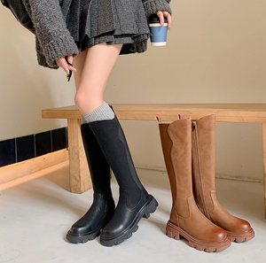Bottines pour femmes tendance avec talon épais et fermeture éclair, dessus en cuir véritable pour l'hiver, les fêtes, le bureau et l'usage quotidien - Product Image 4