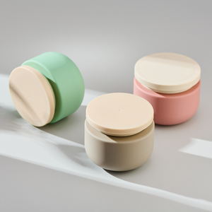 Contenants de gommage au beurre corporel avec logo personnalisé Pots de crème en plastique HDPE 200ml 250ml 300ml ambre rose vert pour cosmétiques doux au toucher - Product Image 2