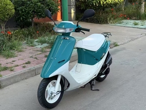 Scooter rétro japonais Honda1 Dio AF18 Series, moteur à deux temps refroidi par air, 50cc, scooter à essence, moto automatique pour adultes - Product Image 4