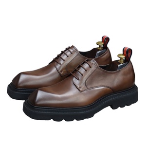 Mocassins de bureau de luxe pour hommes, à bout pointu, imperméables, antidérapants, personnalisation en gros, fabrication artisanale, chaussures formelles de haute qualité - Product Image 1