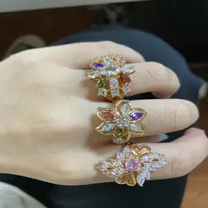 Cincin baja tahan karat berlapis emas 18k modis, cincin jari zirkon kubik warna-warni untuk anak perempuan