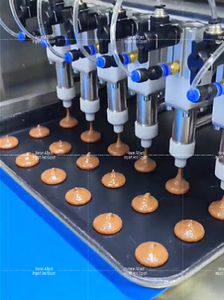 Máquina para Rellenar Pasteles con Materiales de Grado Alimenticio, Máquina para Rellenar Hojaldre, Máquina para Rellenar Productos para Panadería Comercial - Product Image 5