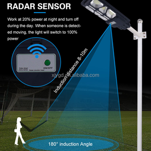 Réverbère solaire à détection de mouvement avec télécommande Réverbère solaire à led intégré tout-en-un pour jardin, patio et allées - Product Image 3