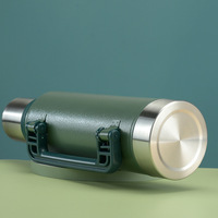 Thermos en acier inoxydable à double paroi de 1400 ml, design Emerit 2026, avec revêtement en poudre et poignée, pour les activités de plein air