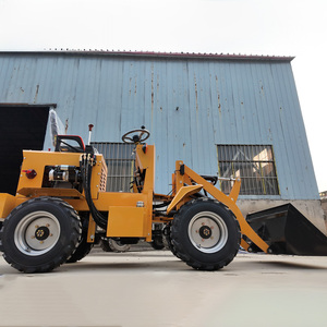 รถตักล้อยางดีเซลขนาดเล็ก 650 กก. ขับเคลื่อน 4 ล้อ สำหรับทุกพื้นที่ มาตรฐานยูโร 5 ได้รับการรับรองมาตรฐาน CE จัดส่งรวดเร็ว ผลิตในจีน พร้อมบริการจัดส่งฟรี - Product Image 3
