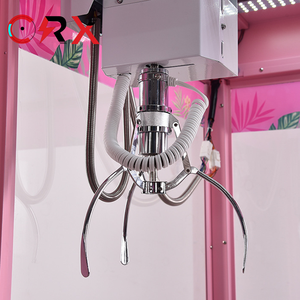 Filet de poupée à pince entièrement transparent de luxe Machine de boutique rouge Grue à griffes à pièces - Product Image 4