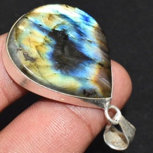 Pendentifs en argent Sterling 925, fait à la main, Labradorite, pendentif de couleur perle en argent, achat indien, au prix d'usine - Product Image 3