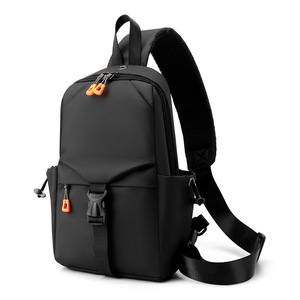 Sac à bandoulière léger en nylon pour homme, sac à dos à fermeture éclair et boucle, idéal pour un usage quotidien en toutes saisons - Product Image 2