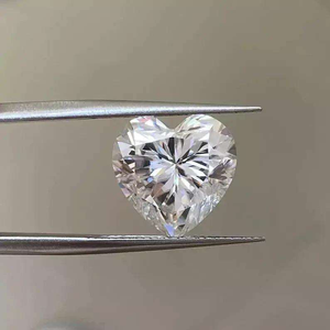 เพชรเลี้ยงในห้องปฏิบัติการคุณภาพเยี่ยมสำหรับเครื่องประดับดีไซเนอร์ ความสว่างที่น่าทึ่ง ผิวเรียบเนียน สำหรับแบรนด์ RATAN JEWELS ที่ได้รับการรับรอง - Product Image 2