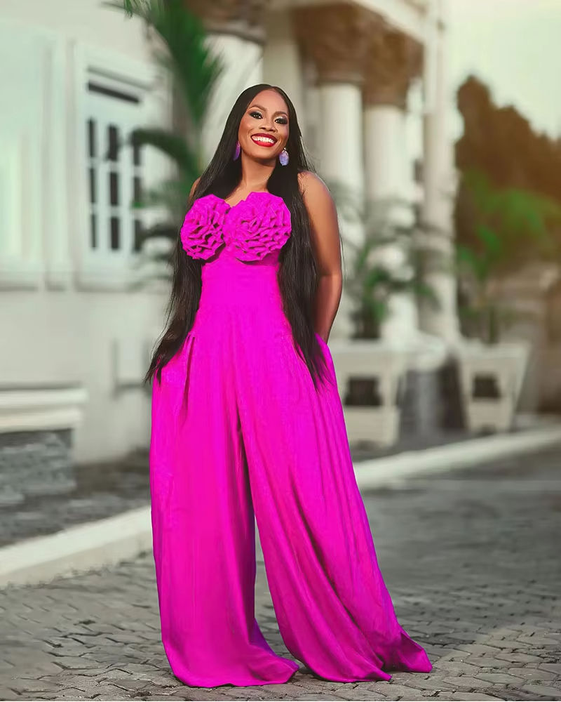 สีแดงกุหลาบ