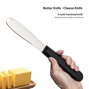 Épandeur à beurre en acier inoxydable - un couteau à beurre en métal qui peut également servir d'épandeur à fromage réutilisable. - Product Image 3
