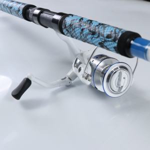 YOKI Combo de pêche télescopique durable PowerStik pour eau salée et eau douce, idéal pour la pêche côtière en hiver - Product Image 4