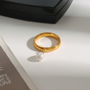 แหวนมุกยูเอลี่ ชุบทอง 18k มุกน้ำจืดทรงหยดน้ำ สำหรับใส่ทุกวัน - Product Image 3