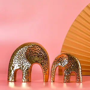 İskandinav tarzı altın boyalı fil ev dekorasyon adet seramik oturma odası fil dekor aksesuarları