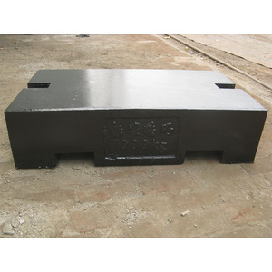 Balance de grue robuste Yizhan 10000 kg avec contrepoids en acier pour grues sur chenilles - Product Image 1