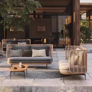 Conjunto de sofá de ratán para exteriores con estructura de aluminio y mimbre de PE para jardín o patio, diseño impermeable. - Product Image 1
