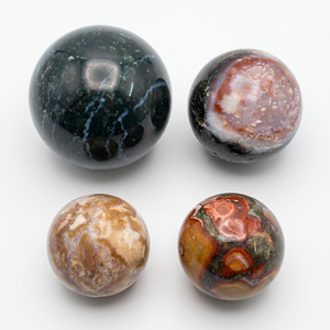 Esferas de Piedra Preciosa Unakita de Primera Calidad, la Mejor Oferta |   Ágata Tallada y Grabada de Alta Calidad |   Decoración para el Hogar Feng Shui de Origen Gujarati con Temática de Ángeles - Product Image 1