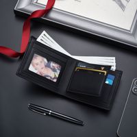 Dompet pendek pria kustom dompet bisnis sederhana modis lembut kulit pria muda
