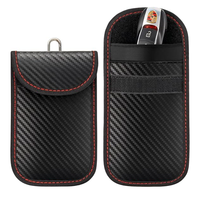 Sarung kunci mobil kulit serat karbon, dengan perlindungan pencurian tanpa kunci pemblokir sinyal RFID kantong Faraday dengan kait kunci