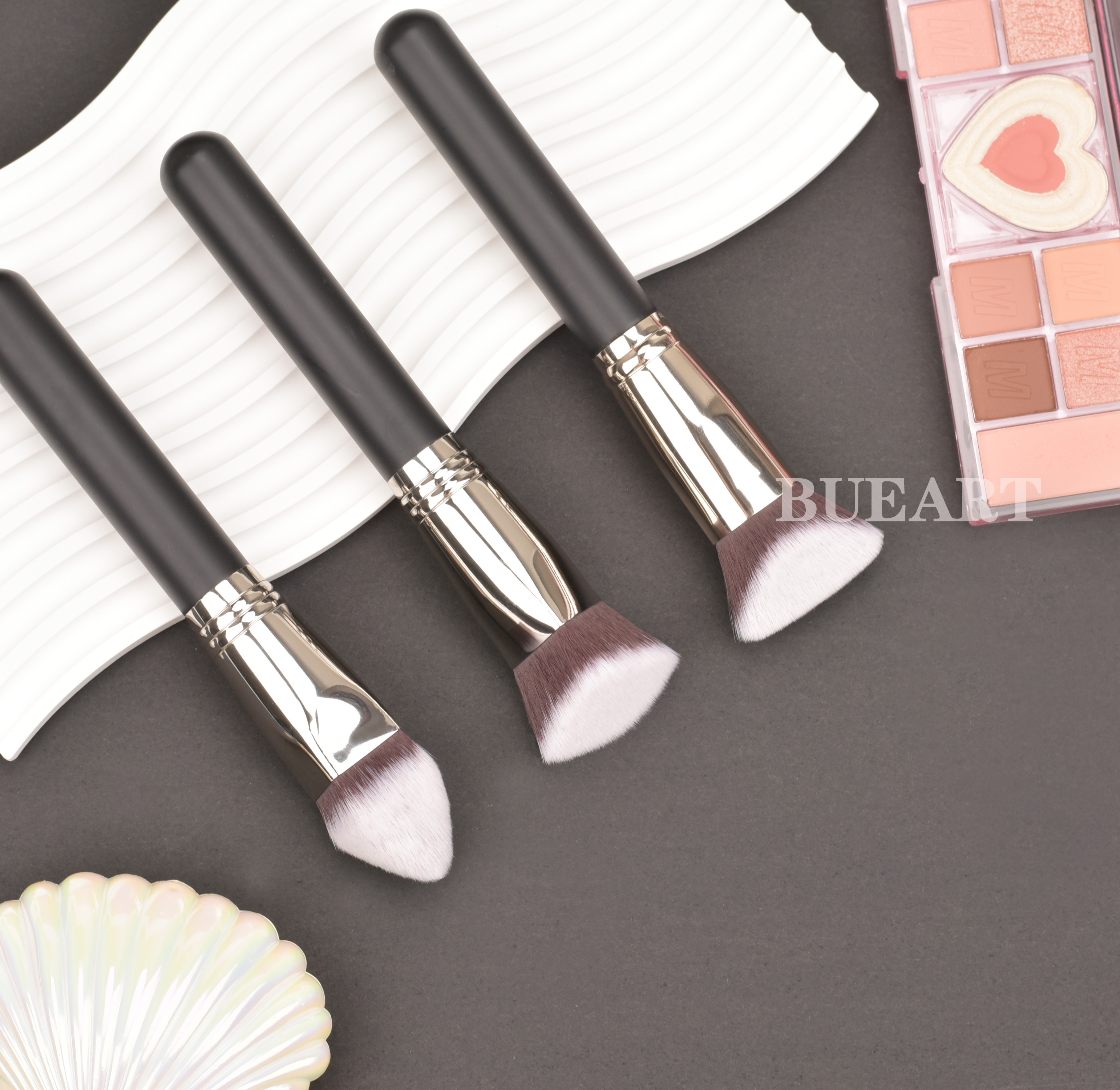 Pinceau de maquillage 3D4D