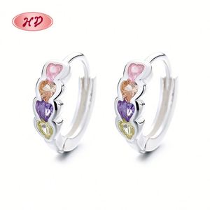 Pendientes de Aro Huggie de Plata 925 para Mujer, Chapados en Plata, Estilo Vintage, con Circonitas Cúbicas de Colores, Resistentes al Deslustre - Product Image 1