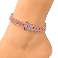 Promotion : Chaîne cubaine rose, Breloques initiales baguette roses, Bracelets de cheville pour femmes avec lettres