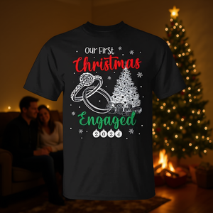 Notre premier Noël en couple 2024, t-shirt assorti pour couples, cadeau de Noël - Product Image 3