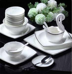 Juego de Vajilla de Porcelana de 60 Piezas, Estilo Simple y Romántico Plateado, para Decoración del Hogar, Comedor - Product Image 2