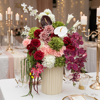 Nouvelle Conception Personnalisée Centre de Table Floral Artificiel en Soie Vert Bourgogne, Boule de Fleurs pour Table de Mariage, Durable et de Haute Qualité