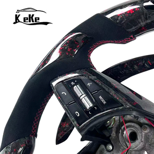 Volant de course à fond plat en carbone forgé rouge LED avec palettes de changement de vitesse pour <span class=keywords><strong>KIA</strong></span> Forte K5 KX5 <span class=keywords><strong>GT</strong></span> <span class=keywords><strong>GT</strong></span> <span class=keywords><strong>Line</strong></span> 2021 2025 - Product Image 2