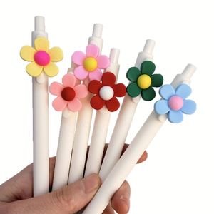 Bolígrafo promocional portátil de plástico con clip, diseño de flor y dibujos animados, con logotipo deportivo, punta de 1.0 mm, colores de moda y estilo lindo. - Product Image 3
