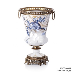 Vasi da tavolo in ceramica moderna in ceramica blu e bianco con <span class=keywords><strong>disegno</strong></span> a mano per la decorazione domestica - Product Image 6