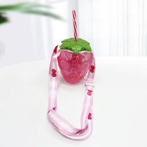 Verres <span class=keywords><strong>à</strong></span> fraises en plastique Offre Spéciale verres <span class=keywords><strong>à</strong></span> cocktail pour boissons au vin Tasses <span class=keywords><strong>à</strong></span> boisson transparentes en forme de fraise avec <span class=keywords><strong>paille</strong></span> - Product Image 6