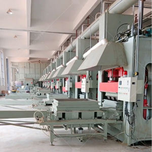 أفضل خط إنتاج كامل لآلة صنع منصات الخشب المضغوط بالضغط الساخن، آلة صنع منصات الخشب من نشارة الخشب للبيع - Product Image 4