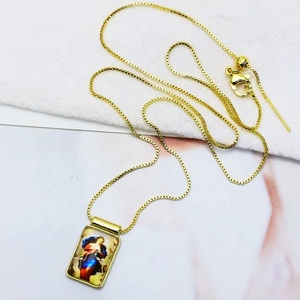เครื่องประดับปาร์ตี้ Colarmix ของขวัญ สร้อยคอจี้พระแม่มารีเคลือบทอง 18K สีสันทันสมัยสำหรับผู้หญิงและทุกเพศ เหมาะสำหรับวันครบรอบ - Product Image 4