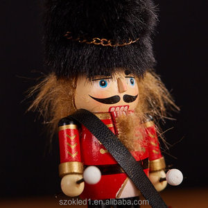 Vente en gros de figurines en bois bon marché 12 mois Maison de Noël Collection artistique Décorations Ornement <span class=keywords><strong>Soldat</strong></span> <span class=keywords><strong>Casse</strong></span>-<span class=keywords><strong>Noisette</strong></span> de luxe - Product Image 2