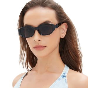 Autumn Unisex <b>Square</b> <b>Sunglasses</b> Black UV400 Optical Lenses PC <b>Frame</b> Material Full <b>Frame</b> Trendy Fashion for Women - Product Image 1