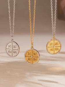 Mặt dây chuyền tròn chữ cái mạ vàng 18K bằng thép không gỉ BJG0650N với dây chuyền mắt xích, thiết kế dễ thương dành cho xương quai xanh - Product Image 5