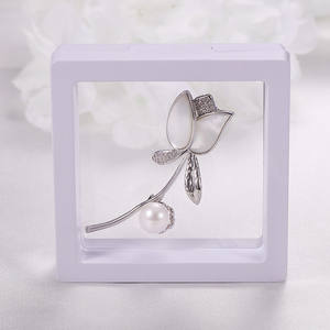 Broche en perle d'eau douce pour femmes, perle Mantou de 10 mm avec incrustation de coquille de lotus en platine plaqué cuivre, épingle féminine - Product Image 3