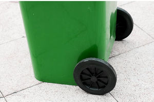 ถังขยะพลาสติกขนาด 75 ลิตร 120 ลิตร 240 ลิตร 660 ลิตร สีเบจ เป็นมิตรกับสิ่งแวดล้อม แบบตั้งพื้น มีล้อและแป้นเหยียบ สำหรับใช้ภายใน/ภายนอกอาคาร - Product Image 3