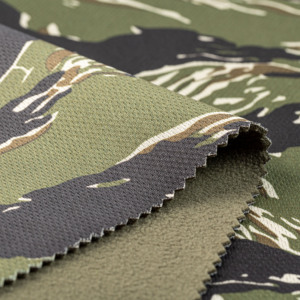 Tiger sọc in ngụy trang giản dị vải dệt kim 100% <span class=keywords><strong>polyester</strong></span> lông cừu cho cô gái áo khoác ngoài trời - Product Image 5