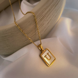 Collar con Colgante de Letra del Alfabeto de la A a la Z, Chapado en Oro, de Acero Inoxidable - Product Image 2