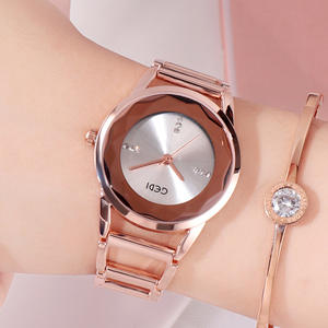 Montre minimaliste pour femme avec diamants, bracelet en acier inoxydable, montre à quartz étanche et tendance - Product Image 5