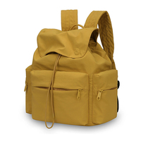 Grand sac à dos décontracté pour femmes, sac à dos léger en nylon avec rabat à cordon, sac de voyage simple de couleur unie, sac d'école