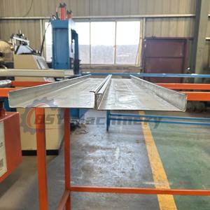 Macchinari per la Produzione di Materiali c Macchinari per la Lavorazione di Profilati c Macchina per la Formatura di Profilati in Acciaio per Costruzioni - Product Image 5